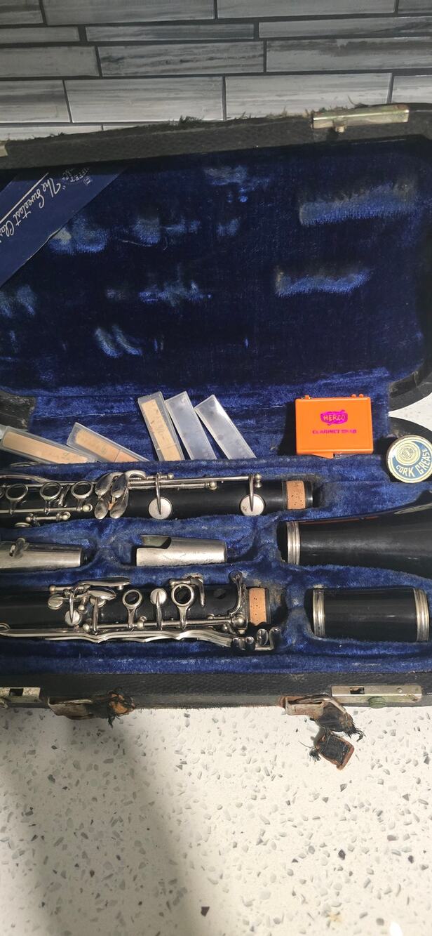 Vintage Buffet Crampon & Cie A Paris Wood Clarinet w Original Case & Accessories